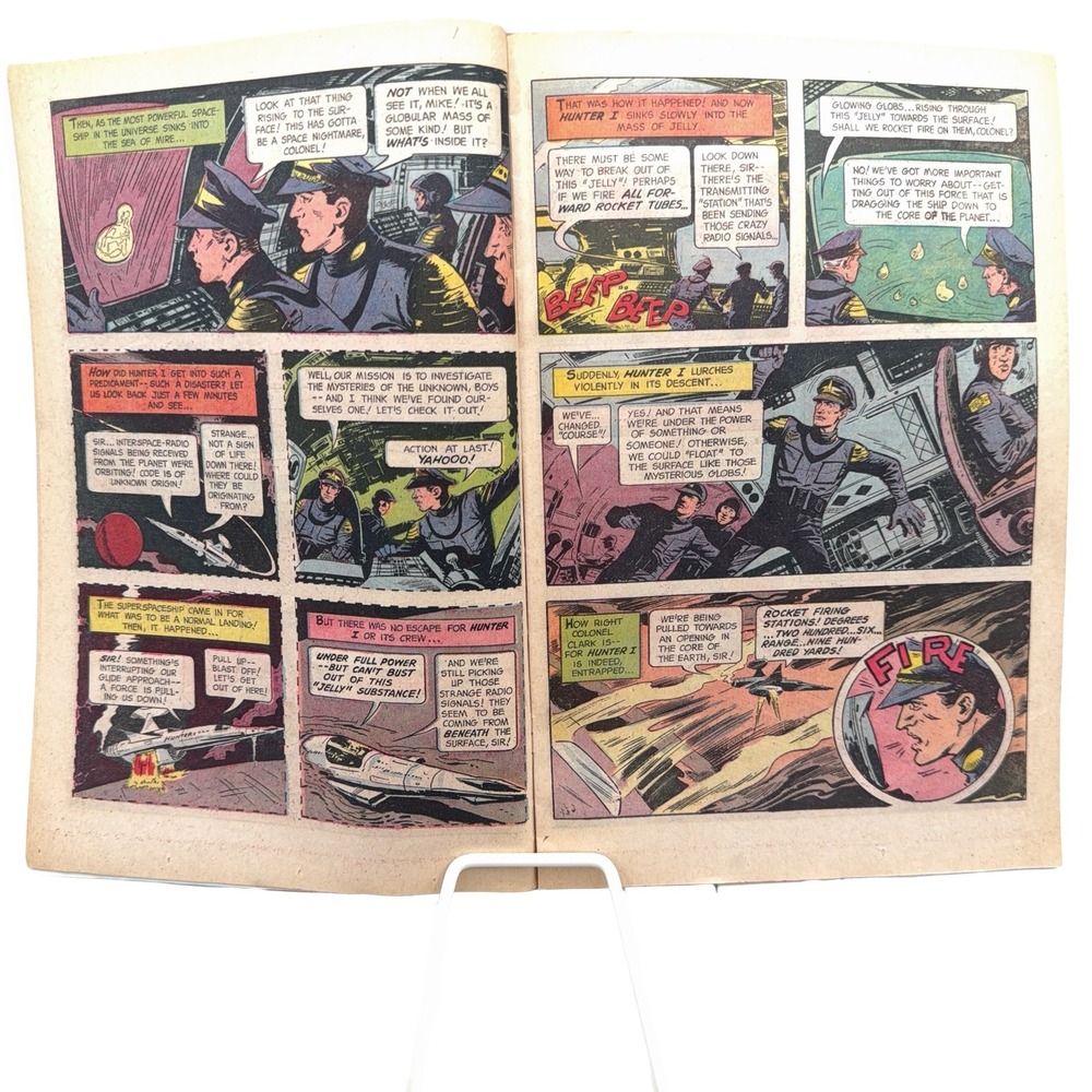 Gold Key Voyage to the Bottom of the Sea #16 May 1968 Comic Seaview TV Tie-In VG - Picture 2 of 3